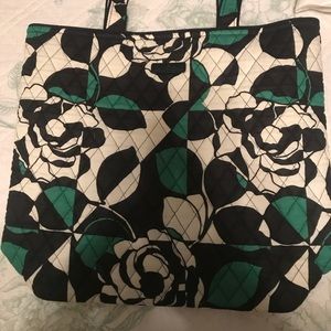 Vera Bradley tote